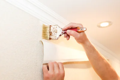 Pose de papier peint à Andiran — revêtements muraux et toiles de verre